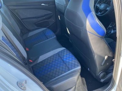 Volkswagen Golf 2.0 tsi R 4motion 333cv dsg (13)