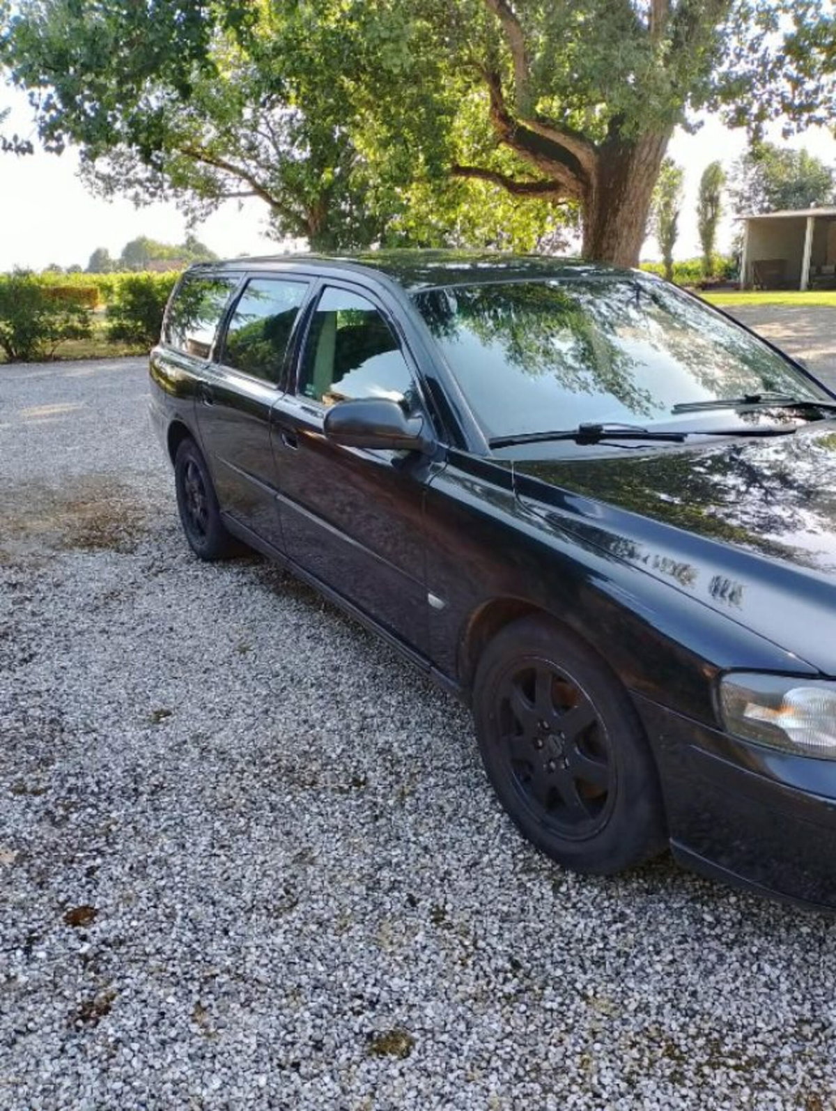 Volvo V70 2.4 D5 20V cat (2)