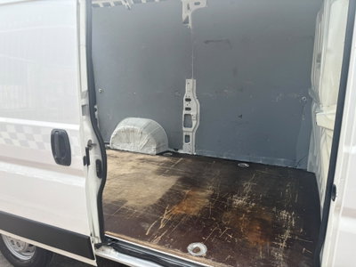 Citroen Jumper Furgone 33 BlueHDi 130 PC-TN Furgone (19)