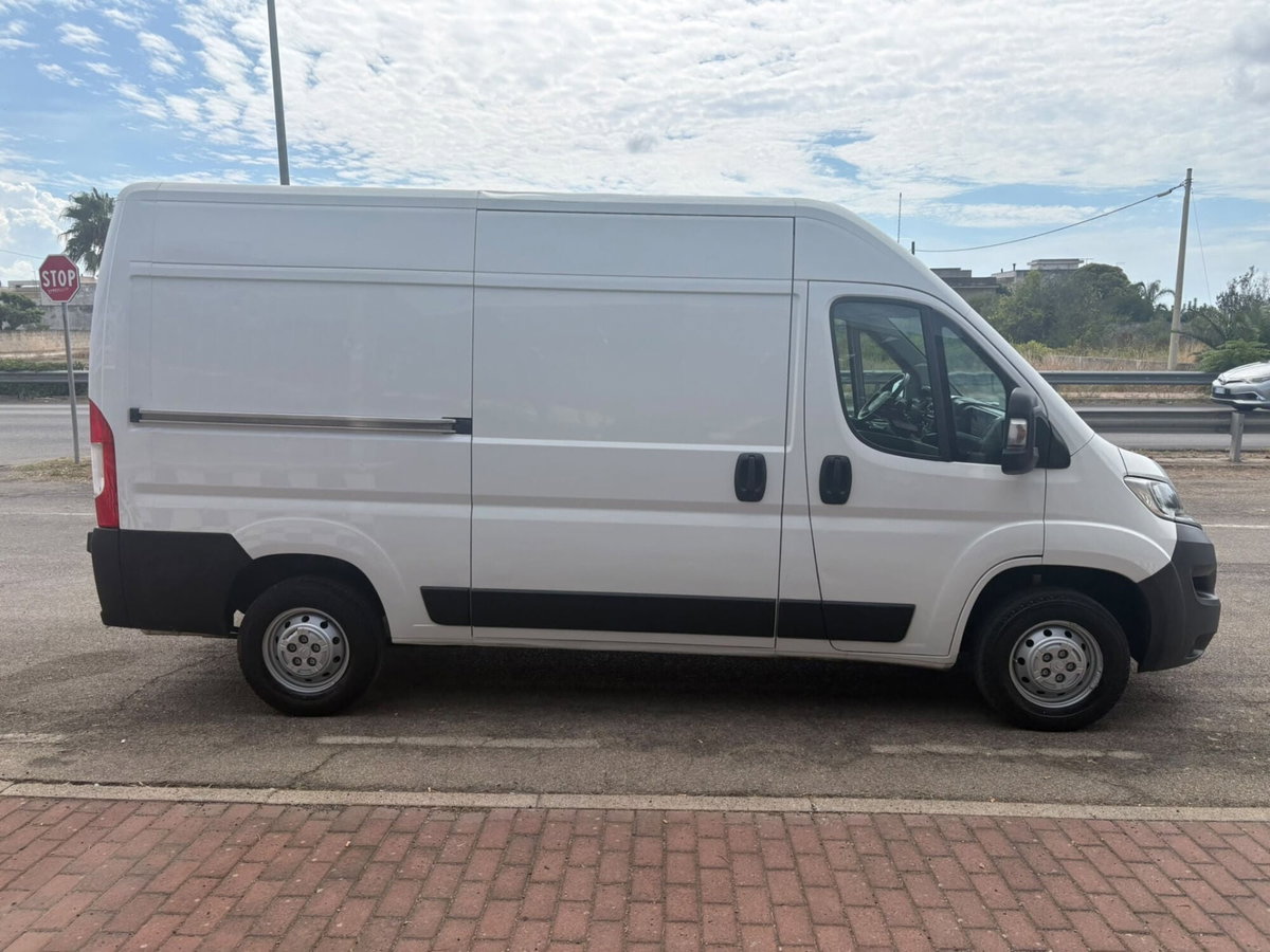 Citroen Jumper Furgone 33 BlueHDi 130 PC-TN Furgone (4)