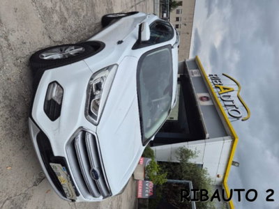 Ford Kuga 2.0 TDCI 150 CV S&S 2WD Vignale (6)