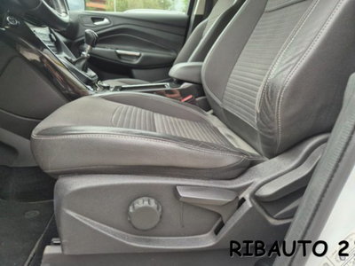Ford Kuga 2.0 TDCI 150 CV S&S 2WD Vignale (9)