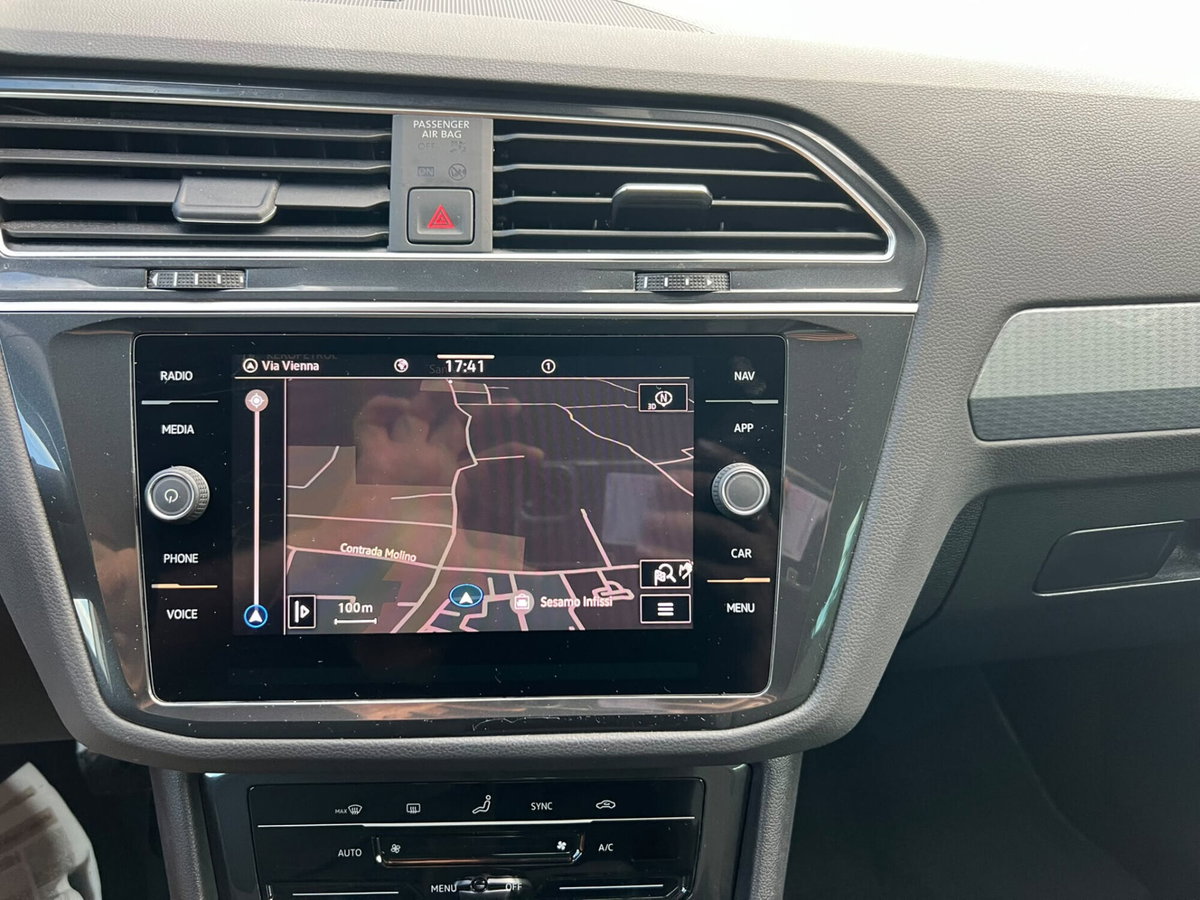 Volkswagen Tiguan Allspace 2.0 TDI SCR DSG 4MOTION Life (14)