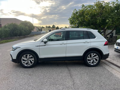 Volkswagen Tiguan 2.0 TDI 150 CV SCR DSG 4MOTION Elegance (8)