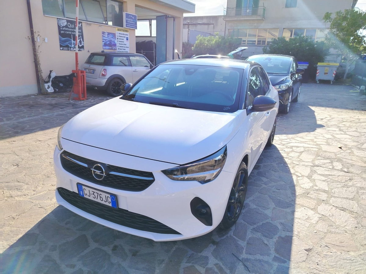 Opel Corsa 1.2 Design & Tech