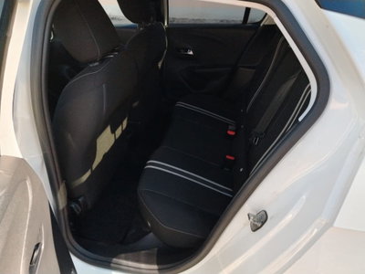 Opel Corsa 1.2 Design & Tech (7)