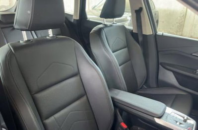 BMW X1 sDrive 18i xLine (4)