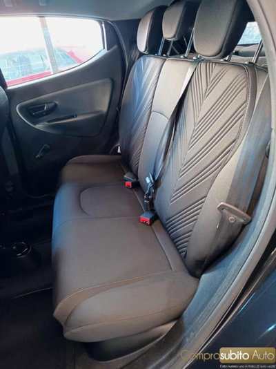 Lancia Ypsilon 1.0 FireFly 5 porte S&S Hybrid Silver Plus (19)