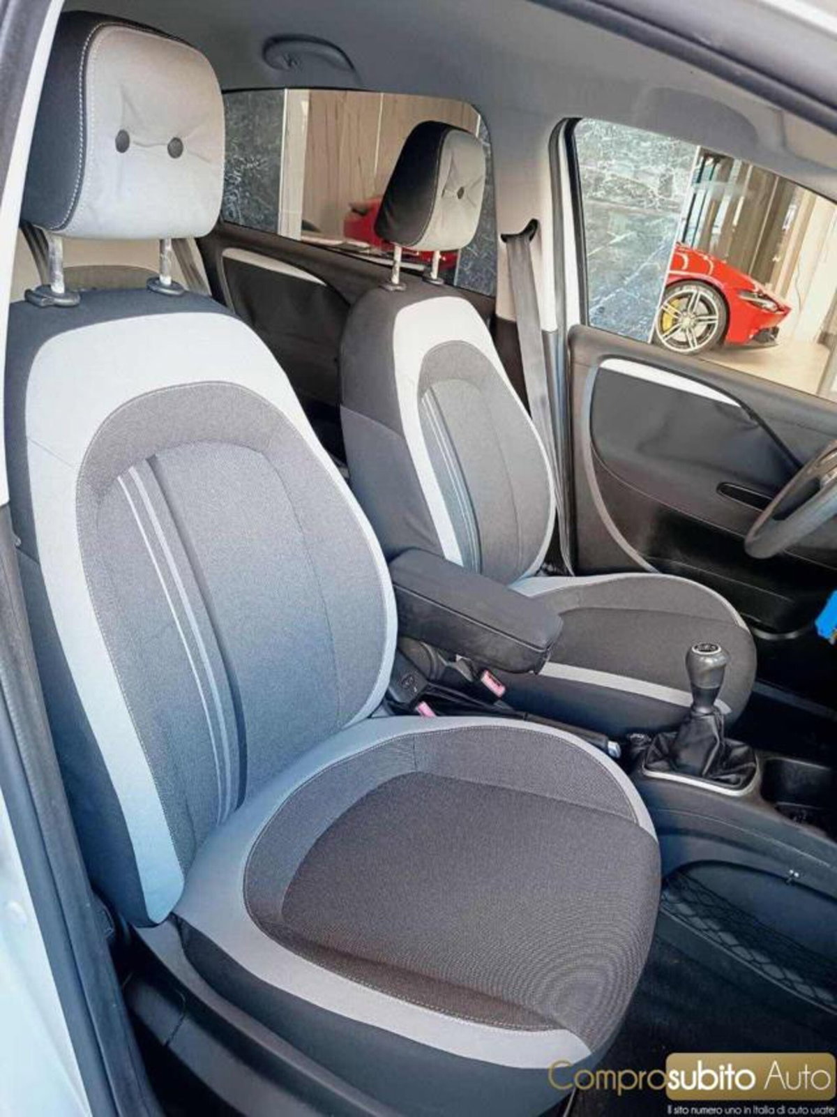 Fiat Punto Evo 1.3 Mjt 75 CV 5 porte Active (14)