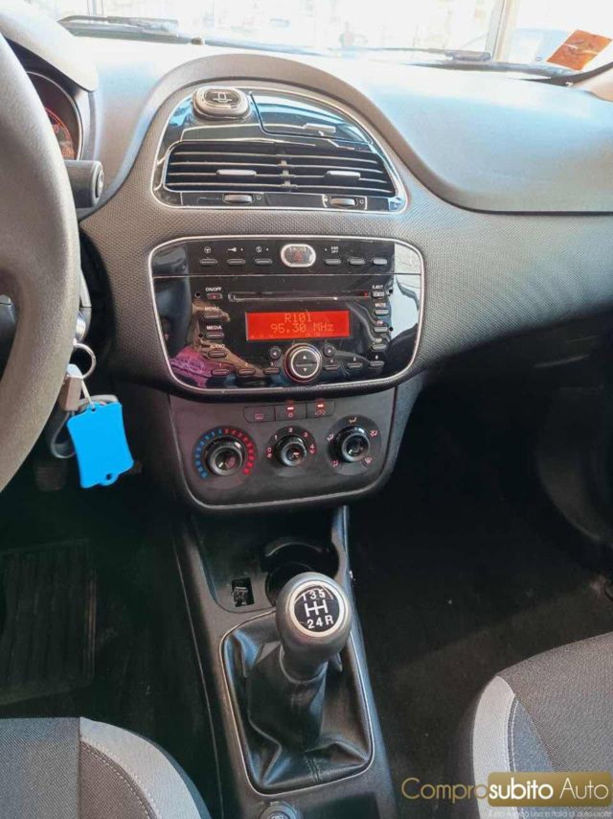 Fiat Punto Evo 1.3 Mjt 75 CV 5 porte Active (19)