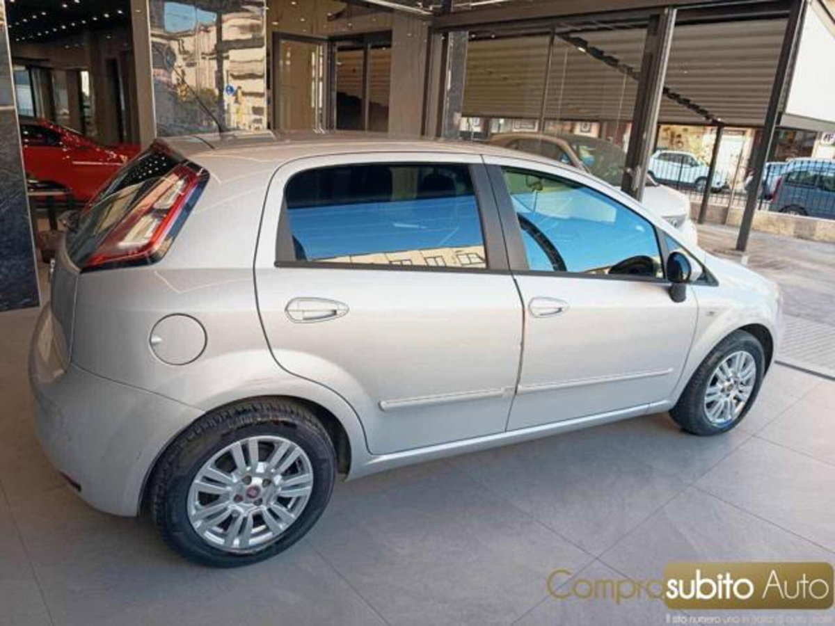 Fiat Punto Evo 1.3 Mjt 75 CV 5 porte Active (8)