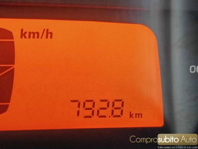 Citroen C2 1.1 airdream Exclusive (13)