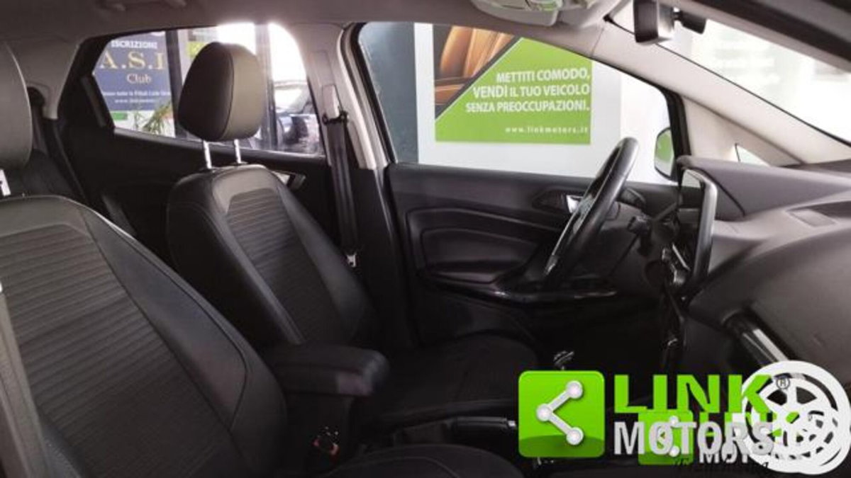 Ford EcoSport 1.0 EcoBoost 100 CV Titanium (18)