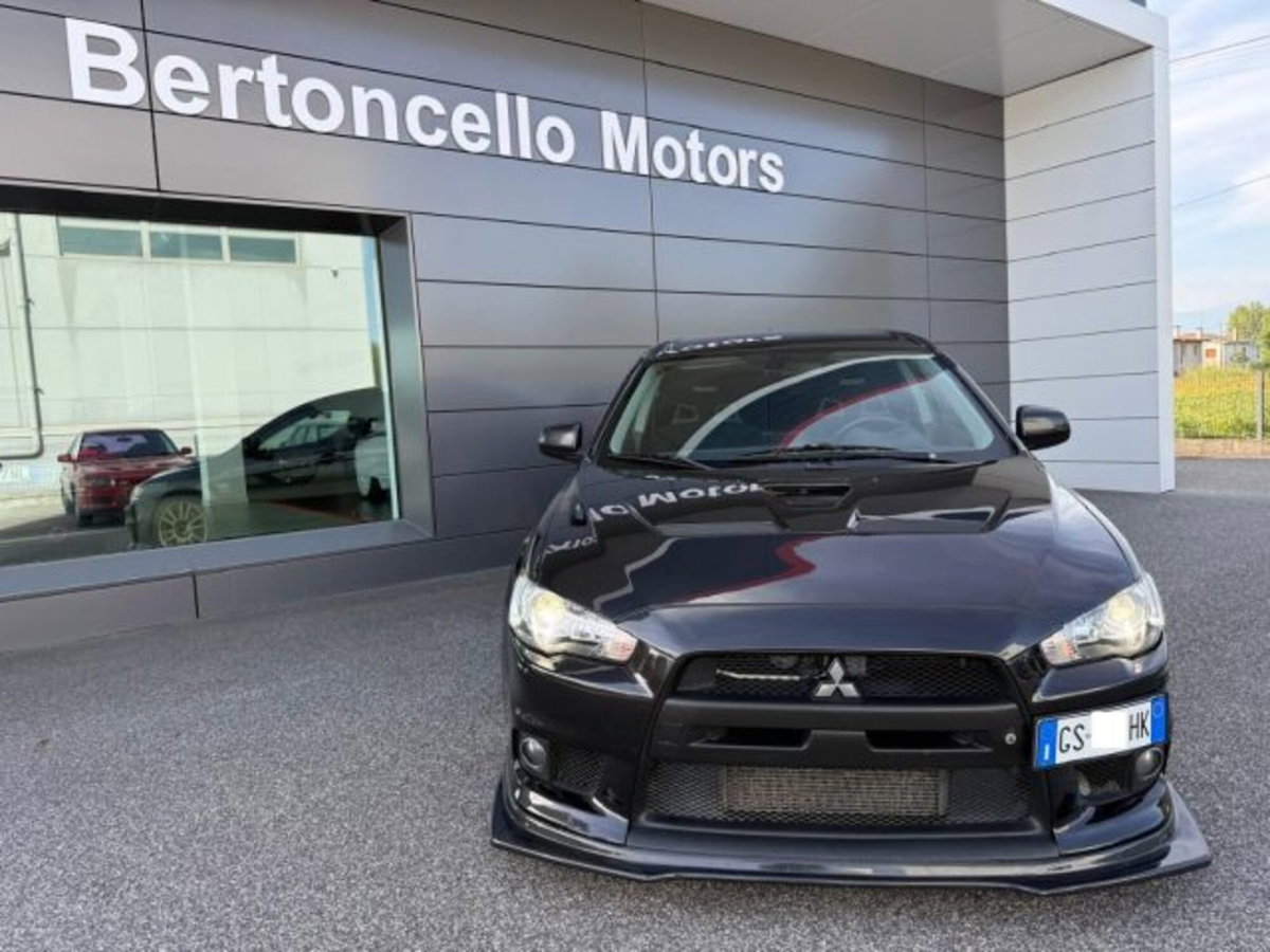 Mitsubishi Lancer Evolution Evolution 2.0 T S-AWC GSR (2)