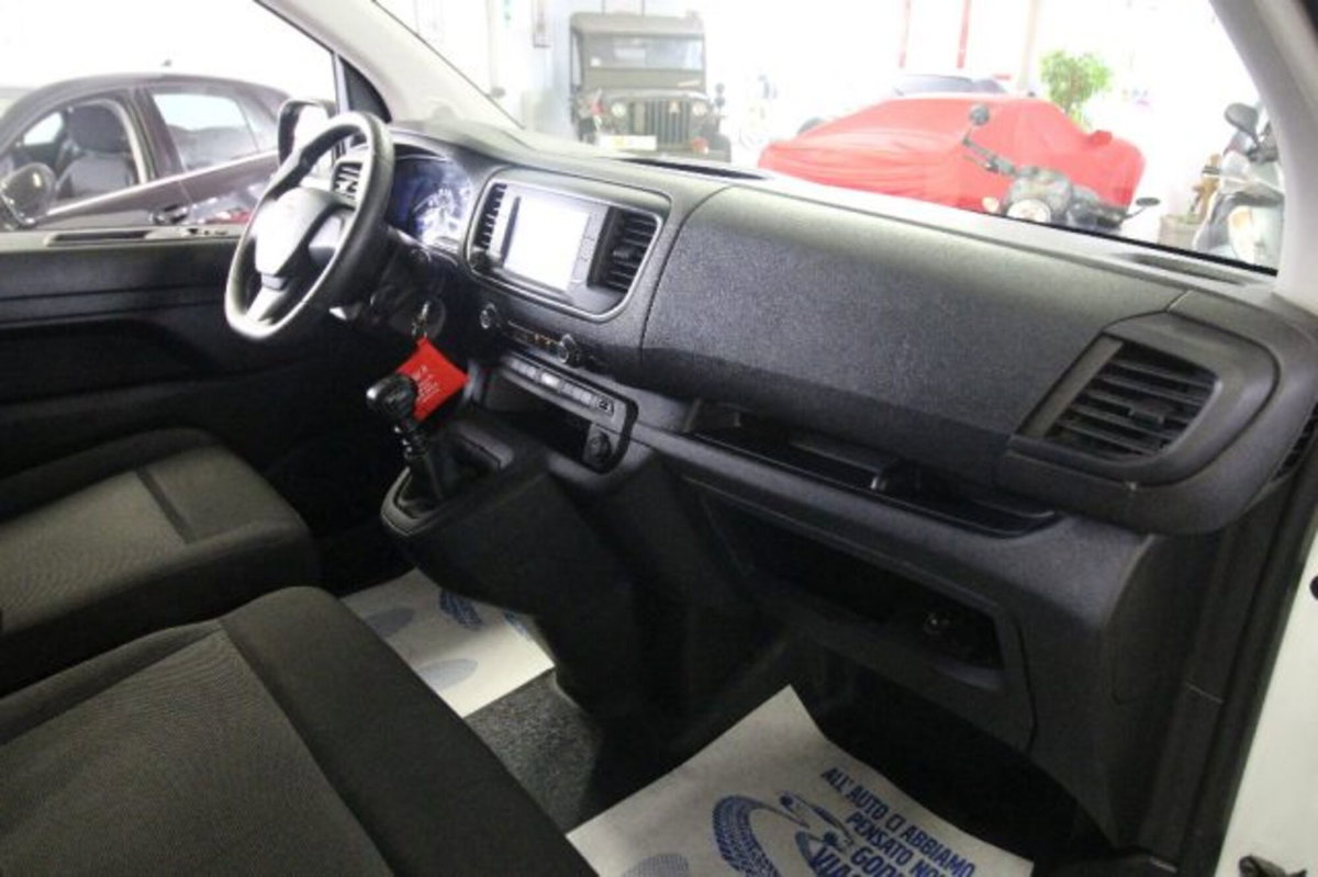 Fiat Scudo Furgone 2.0 BlueHDi 145CV AT8 PL-TN Furgone Lounge (10)
