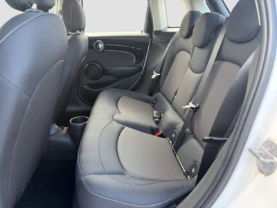 MINI Mini 1.5 Cooper Classic 5 porte (11)