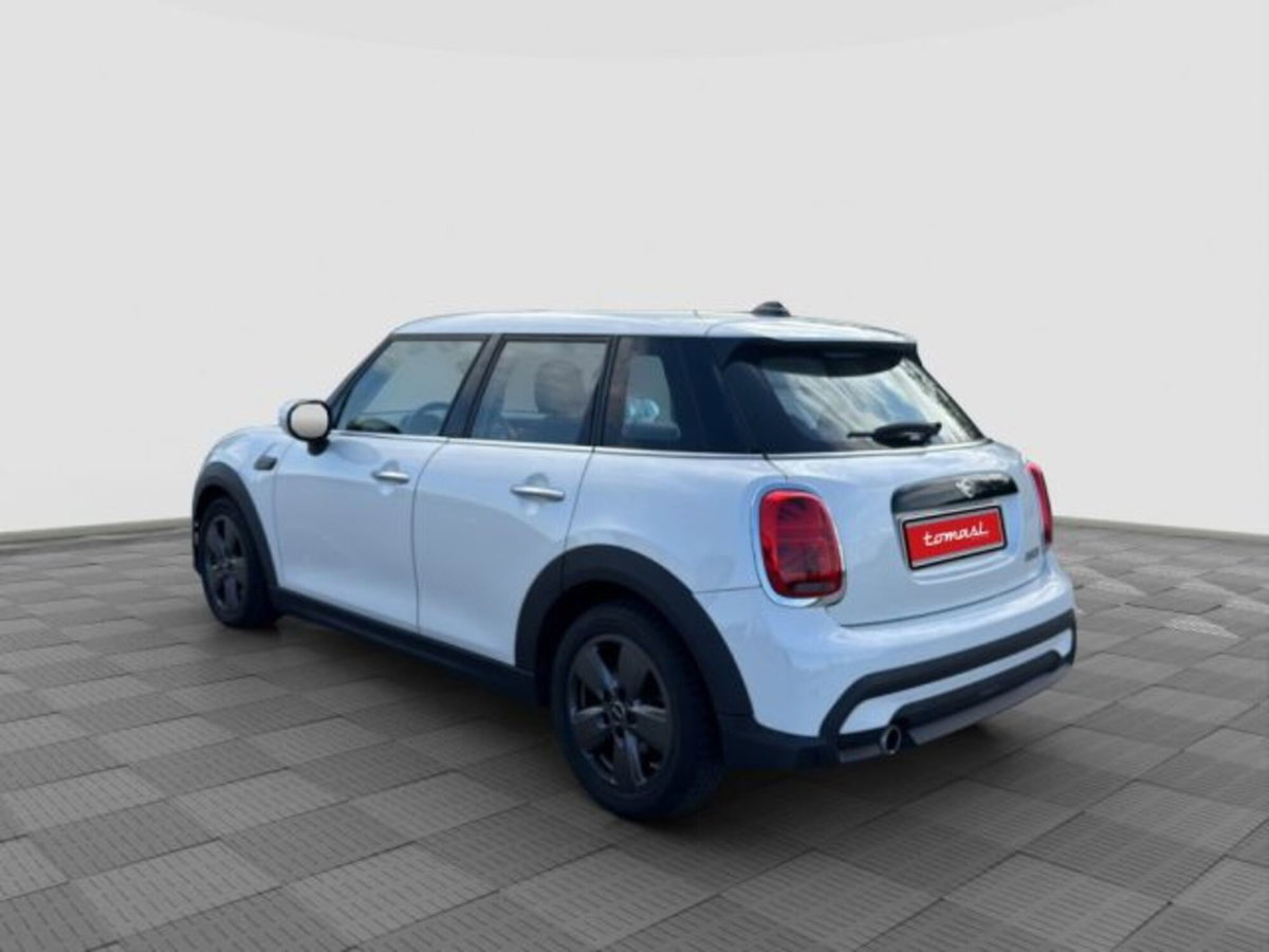 MINI Mini 1.5 Cooper Classic 5 porte (3)