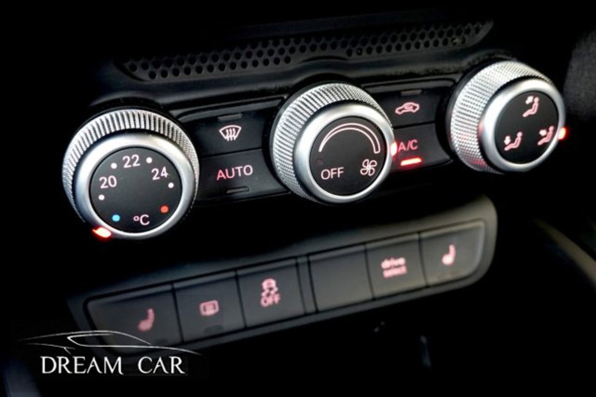 Audi S1 Sportback 2.0 TFSI quattro (13)
