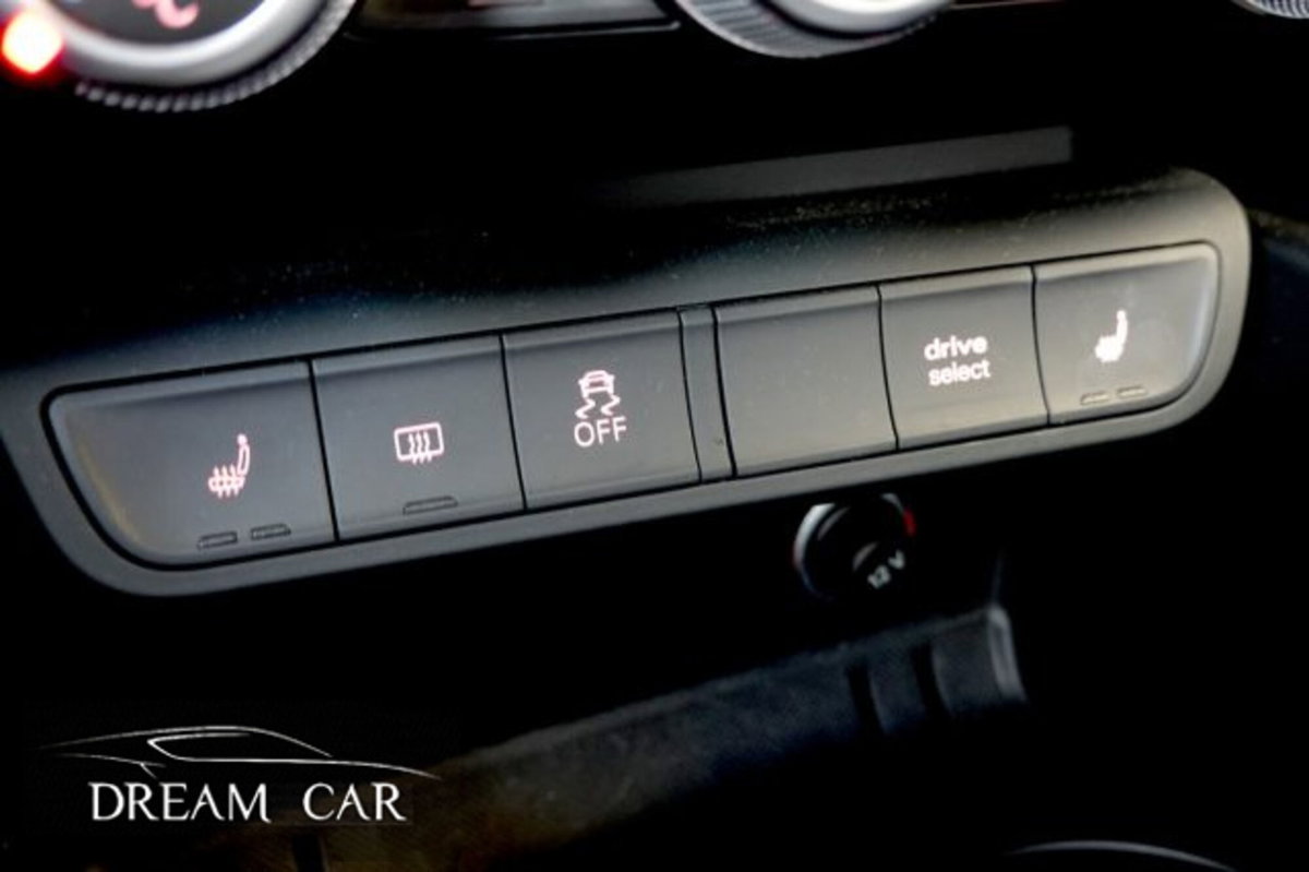 Audi S1 Sportback 2.0 TFSI quattro (18)