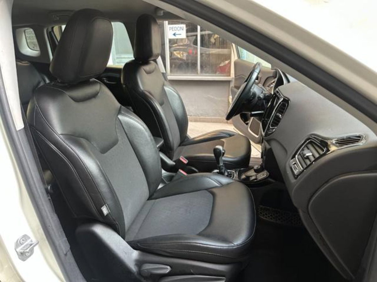 Jeep Compass 2.0 Multijet II 4WD Night Eagle (9)