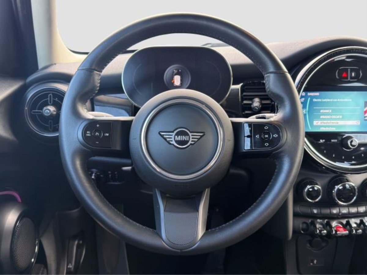 MINI Mini 1.5 Cooper Classic 5 porte (13)