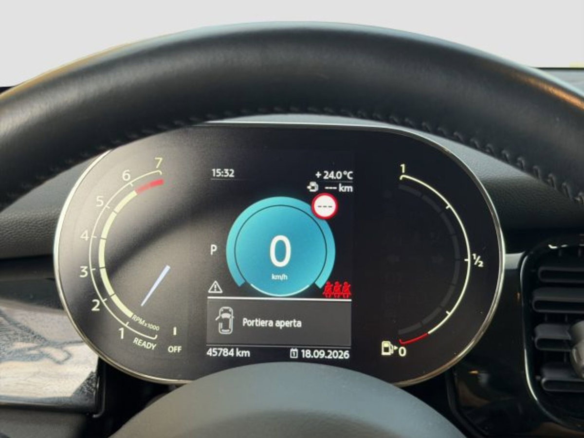 MINI Mini 1.5 Cooper Classic 5 porte (15)