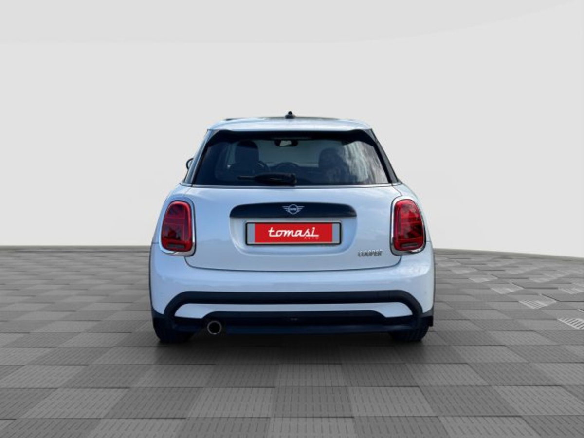 MINI Mini 1.5 Cooper Classic 5 porte (4)