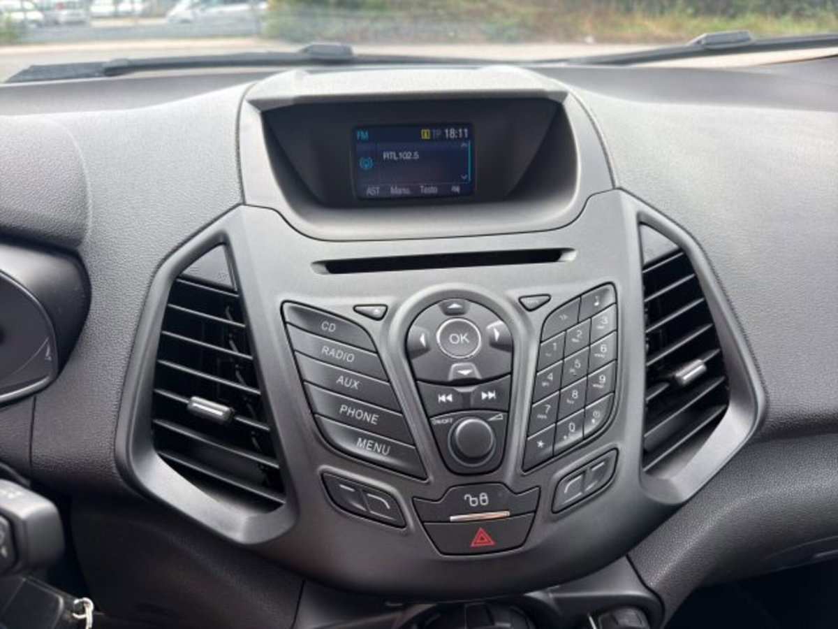 Ford EcoSport 1.5 TDCi 95 CV Plus (17)