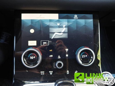 Land Rover Range Rover Evoque 2.0D I4 163CV AWD Auto R-Dynamic SE (15)