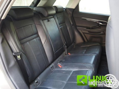 Land Rover Range Rover Evoque 2.0D I4 163CV AWD Auto R-Dynamic SE (20)