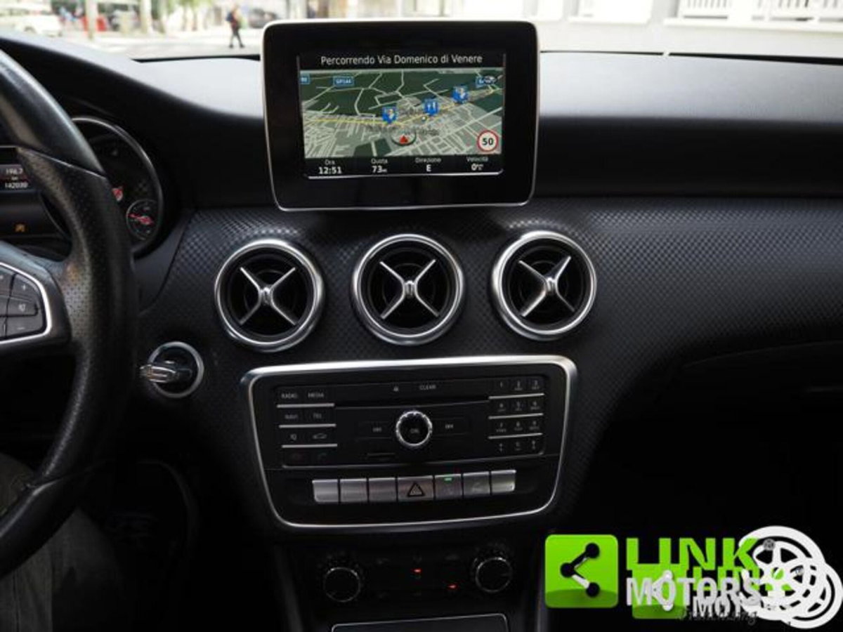 Mercedes-Benz Classe A 180 d Sport (12)