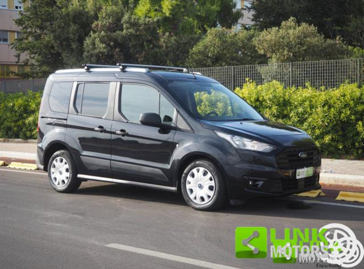 Ford Transit Connect Wagon 220 1.5 TDCi 100CV PC Combi Trend N1 (16)