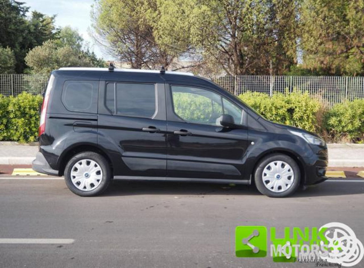 Ford Transit Connect Wagon 220 1.5 TDCi 100CV PC Combi Trend N1 (18)