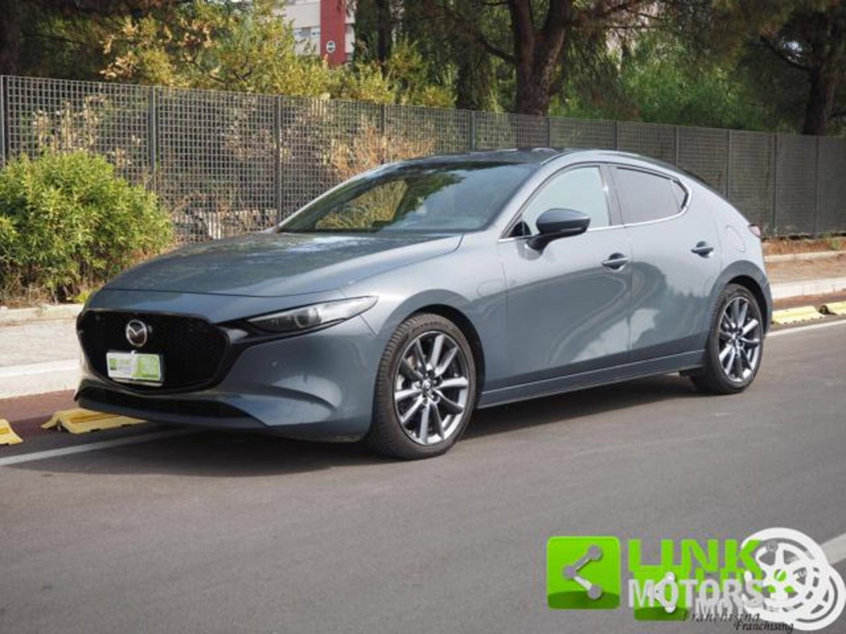 Mazda Mazda3 Hatchback 1.8L Skyactiv-D Exceed