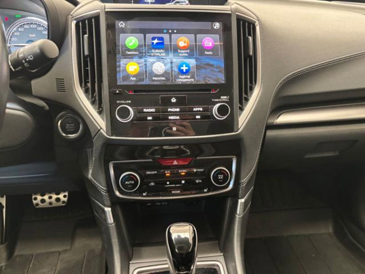 Subaru Forester 2.0 e-Boxer MHEV CVT Lineartronic Style (10)