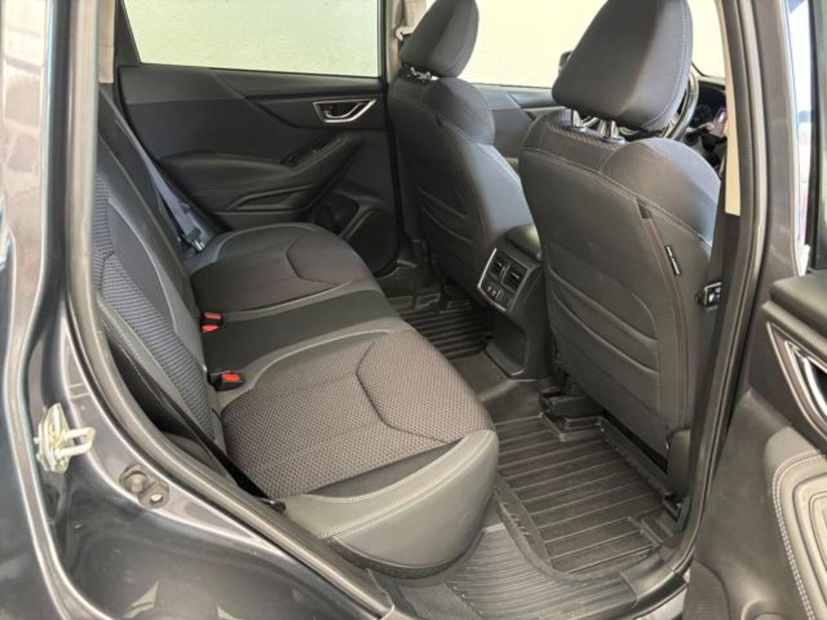 Subaru Forester 2.0 e-Boxer MHEV CVT Lineartronic Style (19)