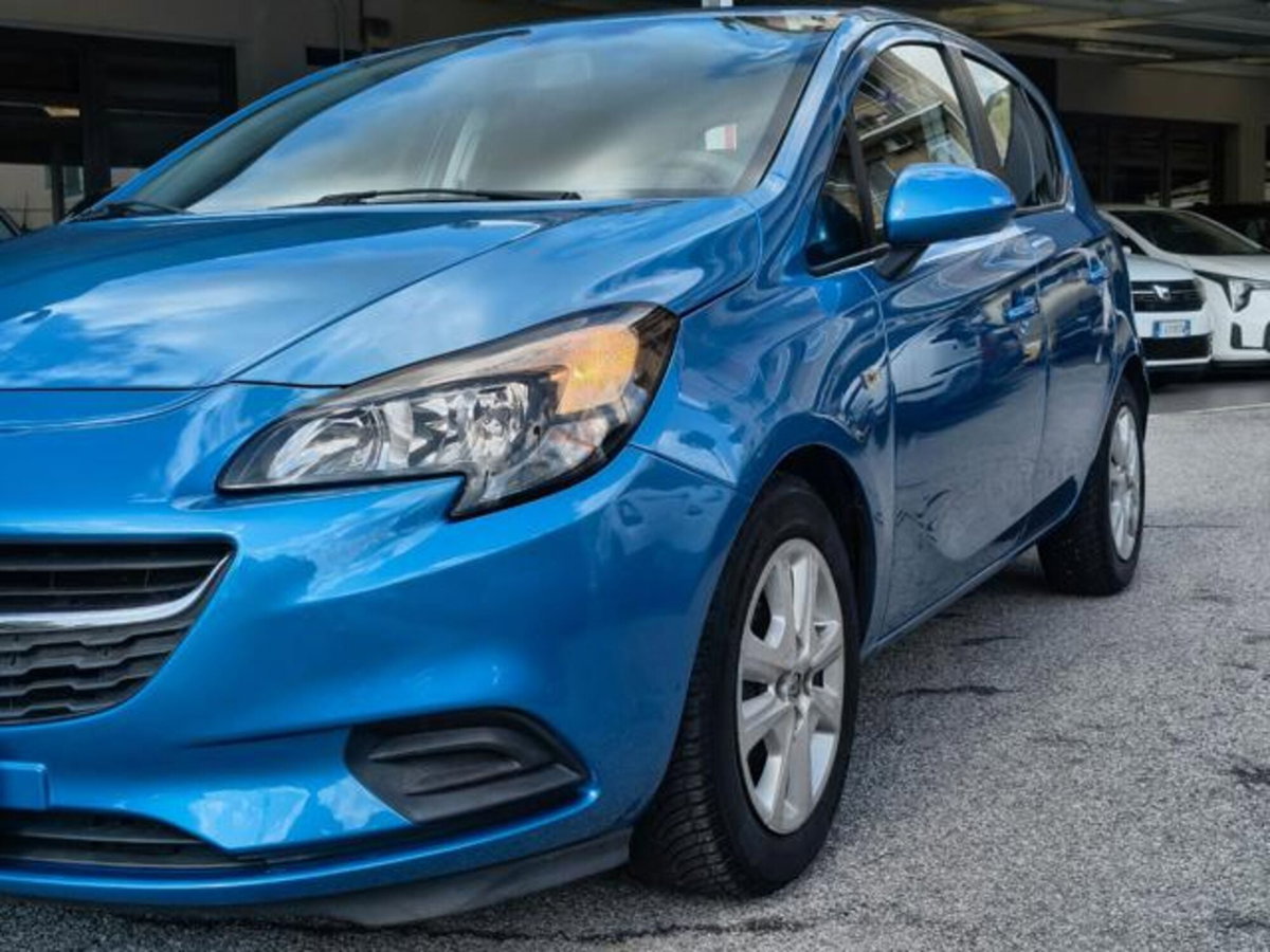 Opel Corsa 1.2 5 porte n-Joy (20)