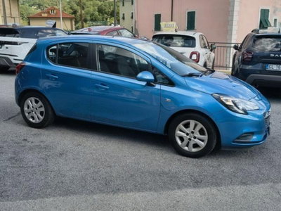 Opel Corsa 1.2 5 porte n-Joy (3)