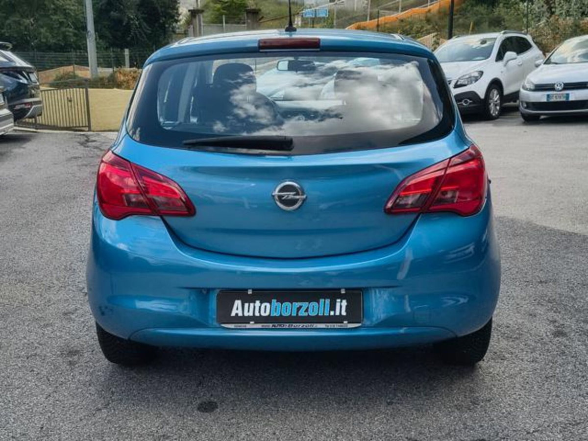 Opel Corsa 1.2 5 porte n-Joy (7)