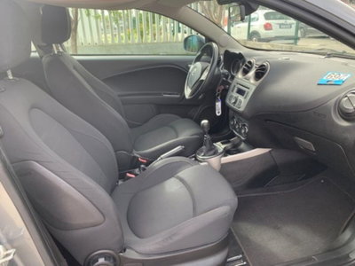 Alfa Romeo MiTo 1.4 78 CV 8V S&S Distinctive (11)