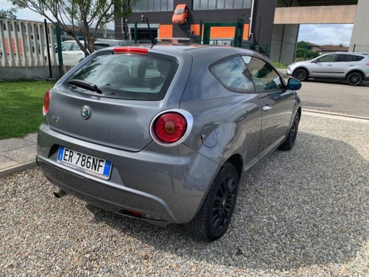 Alfa Romeo MiTo 1.4 78 CV 8V S&S Distinctive (5)