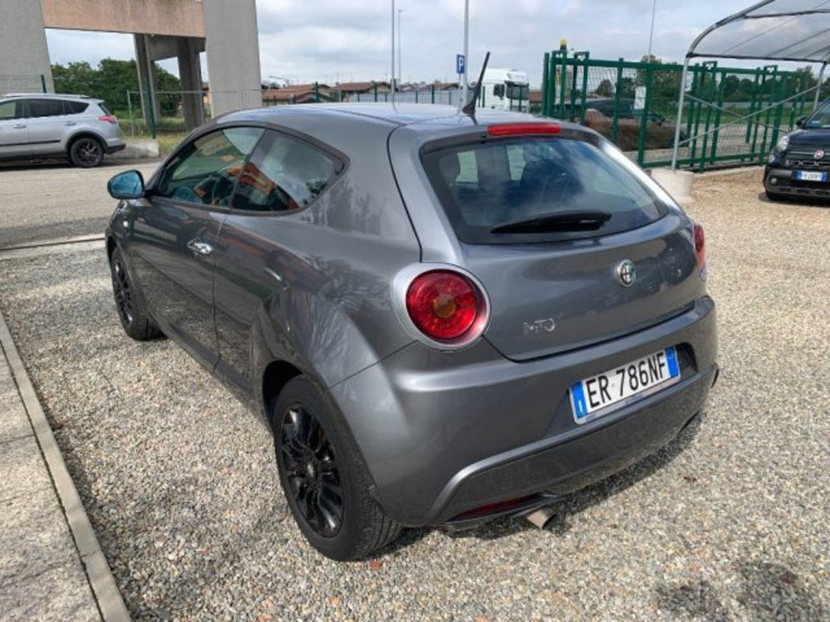Alfa Romeo MiTo 1.4 78 CV 8V S&S Distinctive (7)