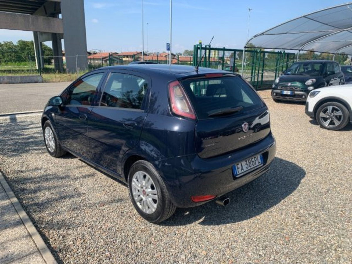 Fiat Punto 1.3 MJT II 75 CV 5 porte Lounge (3)