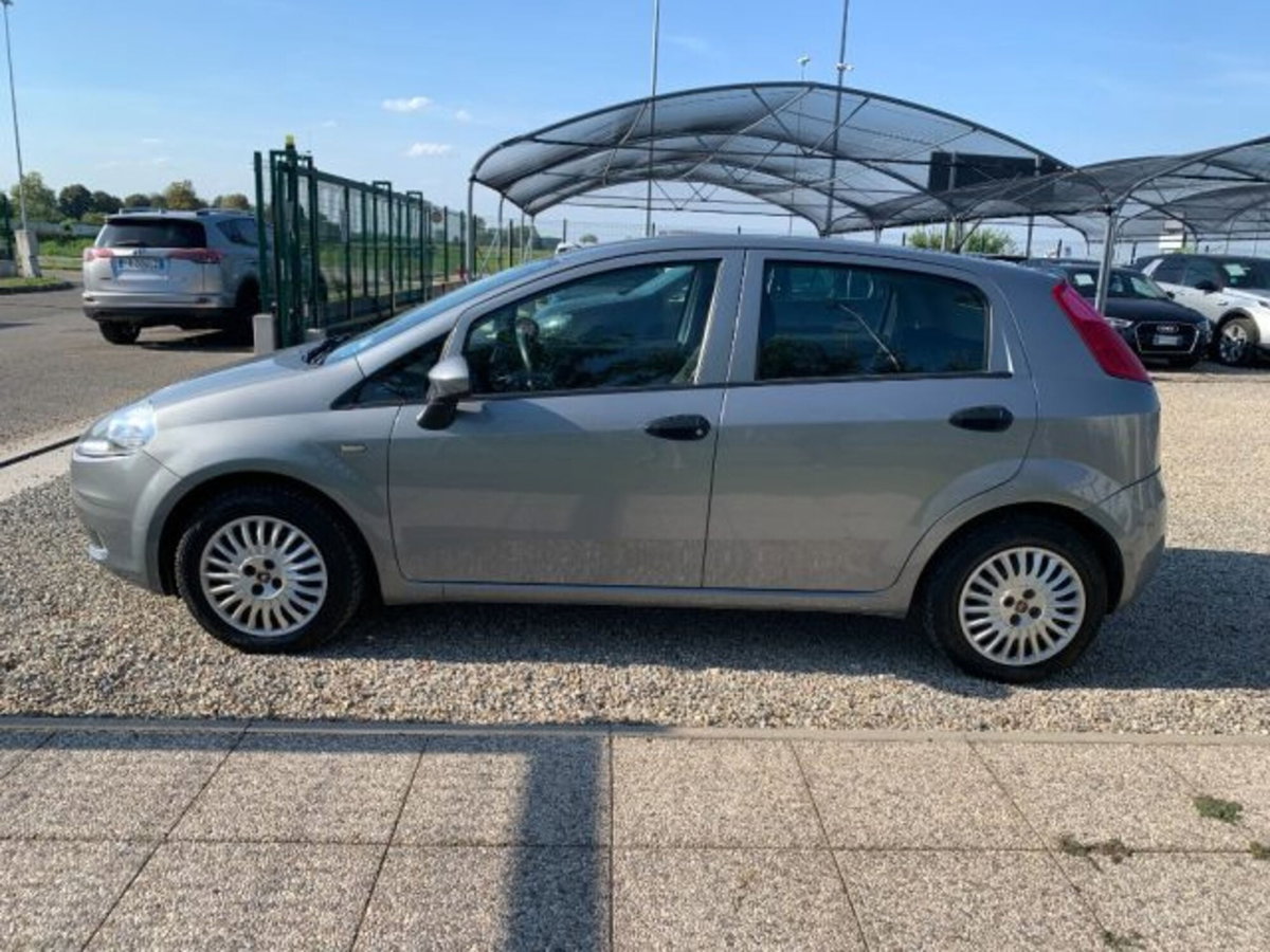 Fiat Punto 1.2 8V 5 porte Lounge (8)