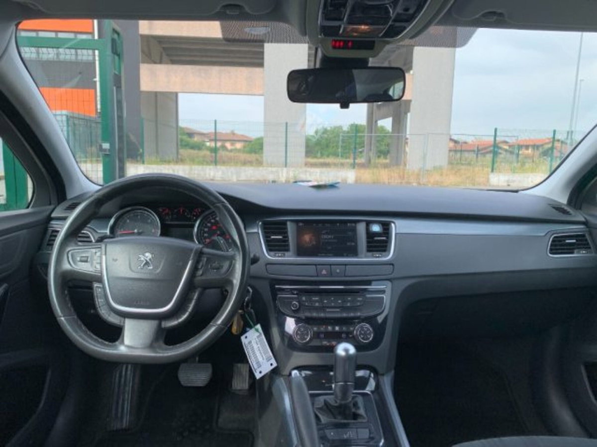 Peugeot 508 SW 1.6 e-HDi 115CV cambio robotizzato S&S Ciel Active (10)