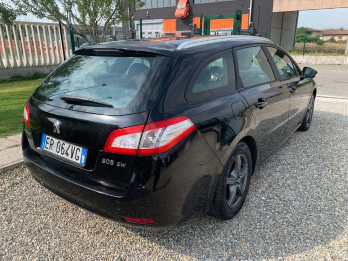 Peugeot 508 SW 1.6 e-HDi 115CV cambio robotizzato S&S Ciel Active (5)