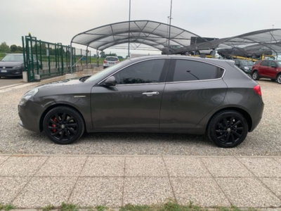 Alfa Romeo Giulietta 1.6 JTDm-2 Exclusive (8)