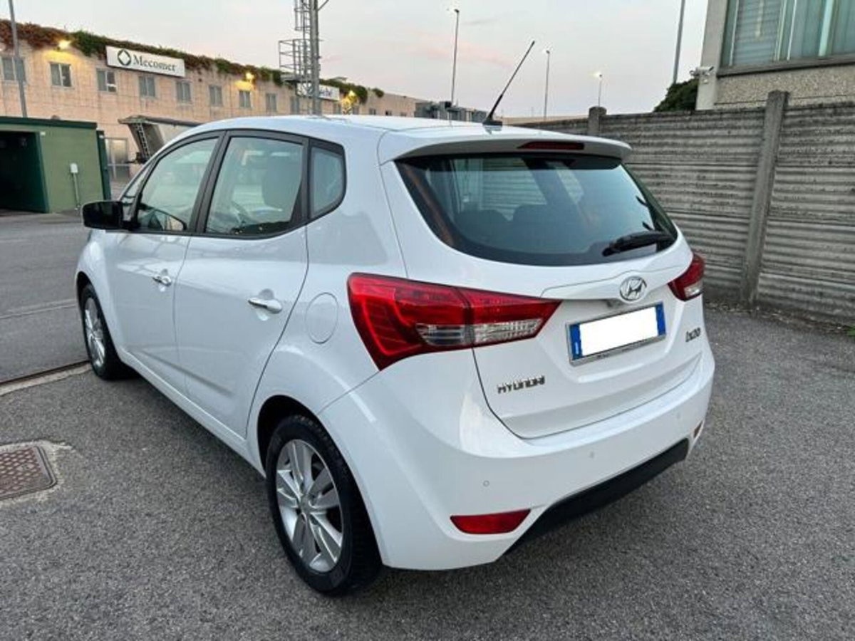 Hyundai ix20 1.4 90 CV Classic (3)