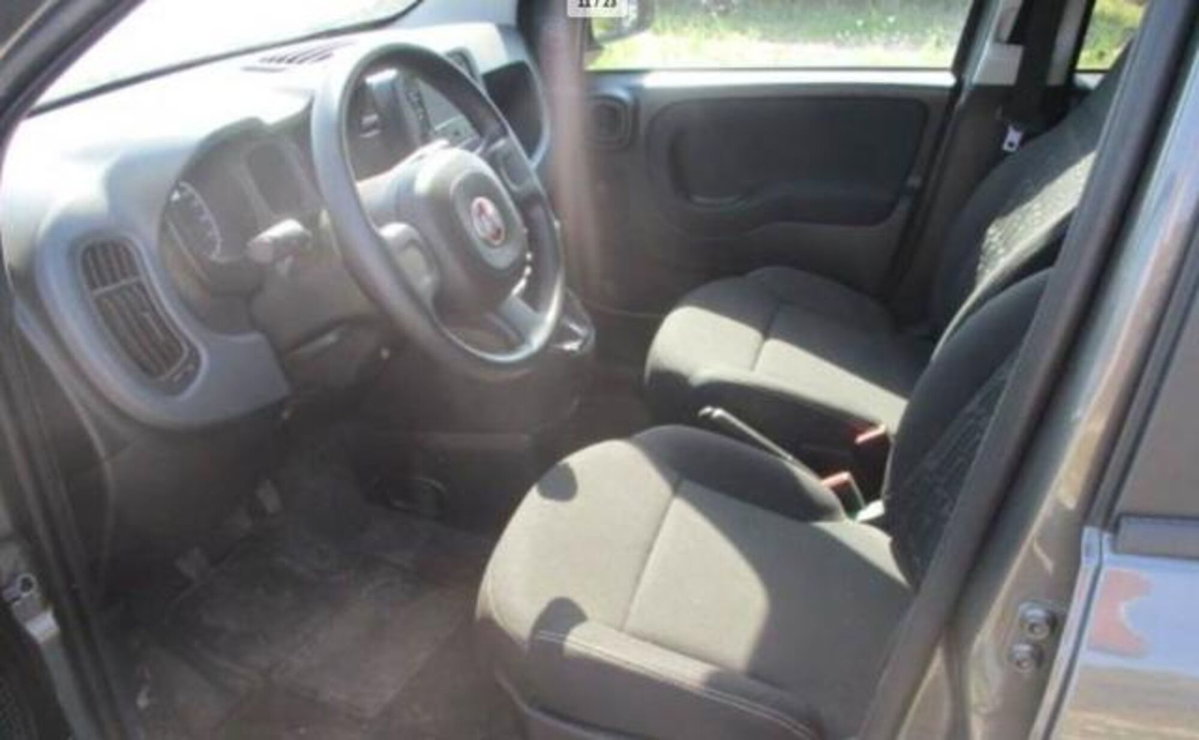 Fiat Panda 1.0 firefly hybrid s&s 70cv (8)