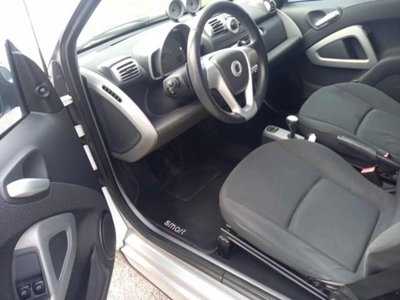 smart Fortwo 1000 52 kW MHD coupé pure (10)